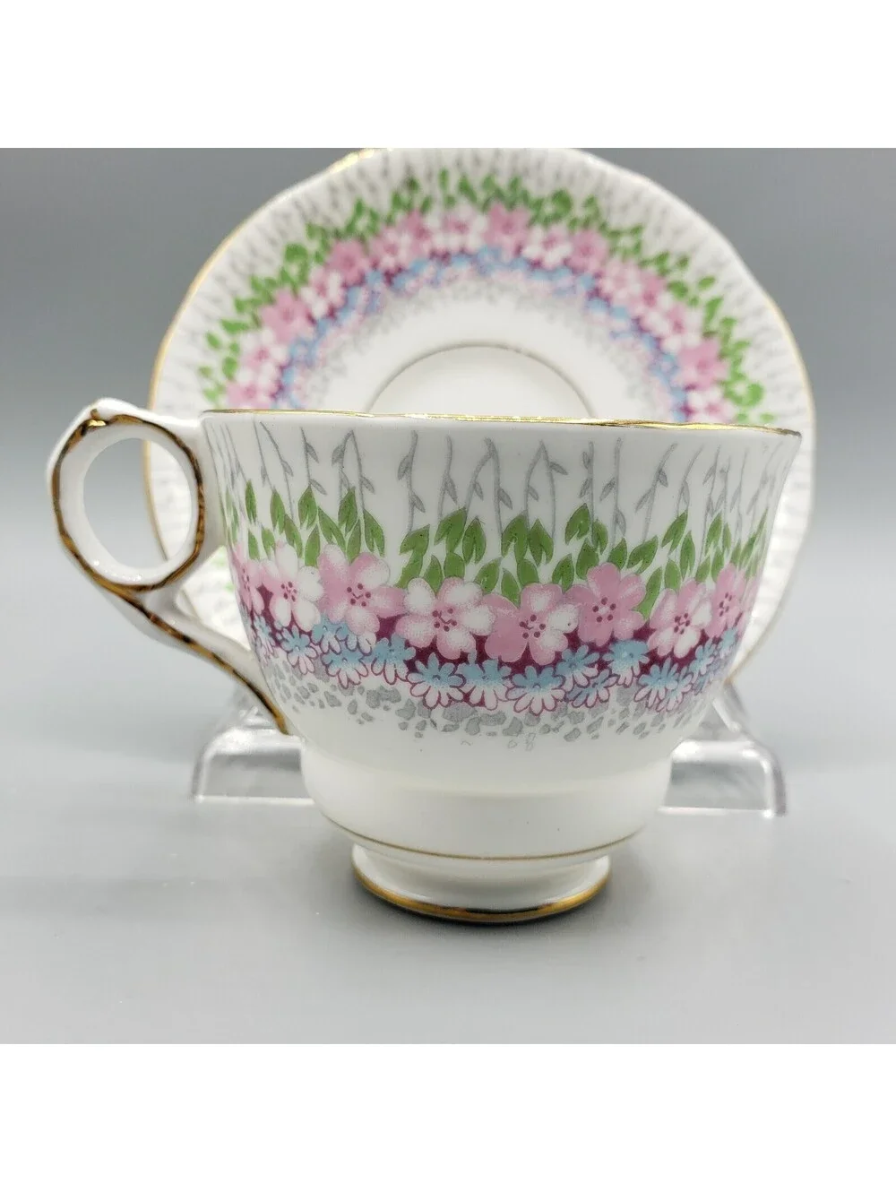 Royal Stafford Teacup & Saucer GLENDALE Petite Flowers England Bone China